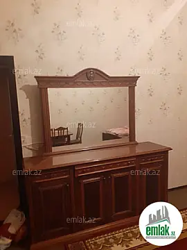 Satılır 2 otaqlı köhnə tikili 55 m²