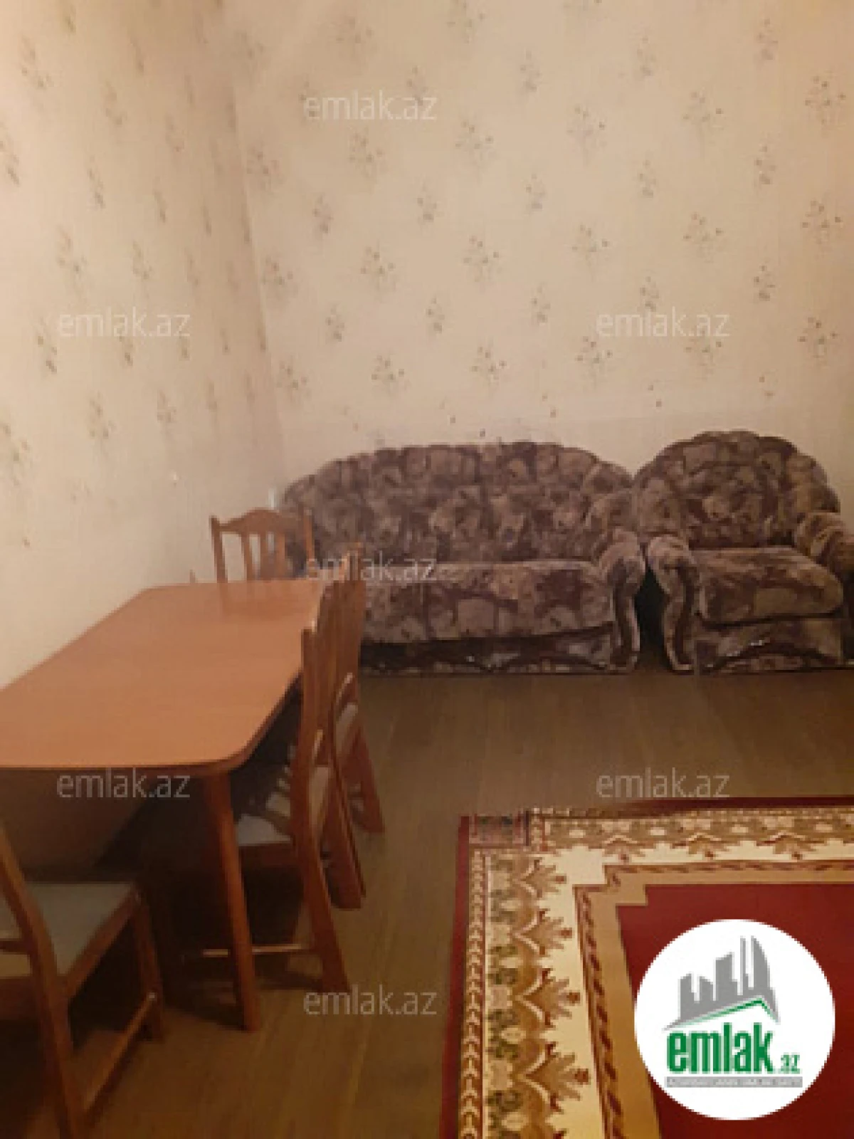Satılır 2 otaqlı köhnə tikili 55 m²