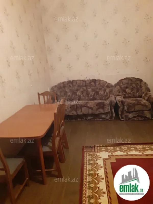 Satılır 2 otaqlı köhnə tikili 55 m²