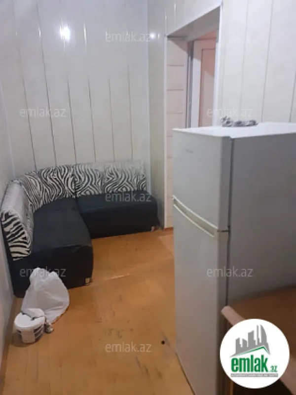 Satılır 2 otaqlı köhnə tikili 55 m²