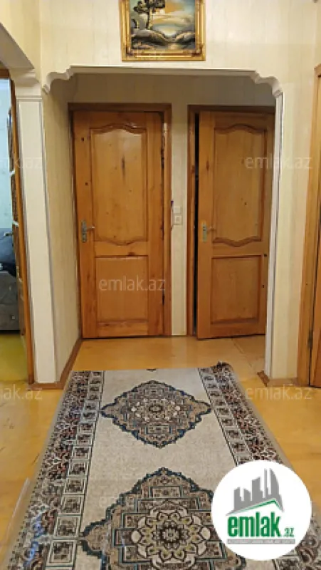 Satılır 3 otaqlı köhnə tikili 85 m²
