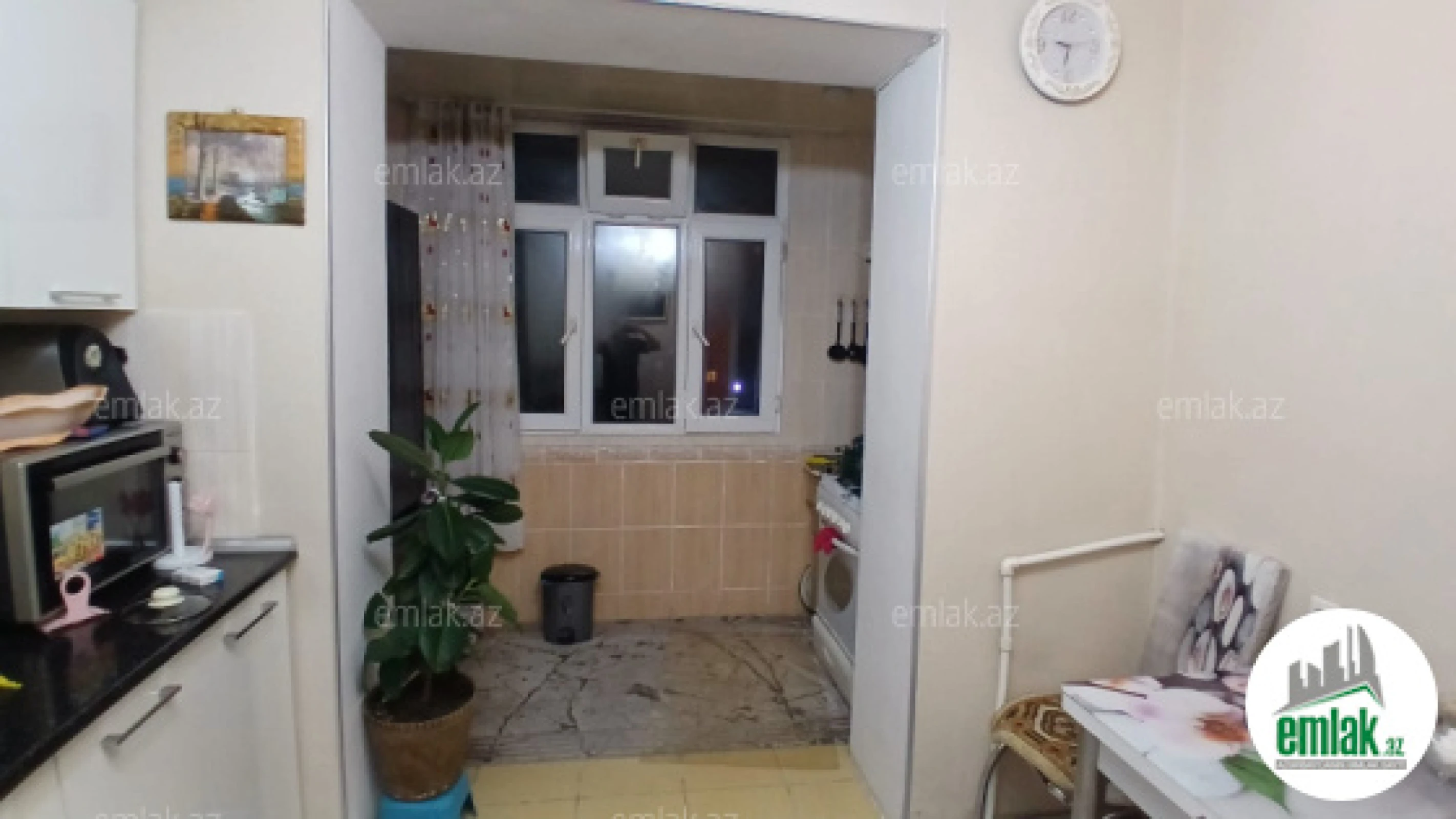 Satılır 3 otaqlı köhnə tikili 85 m²