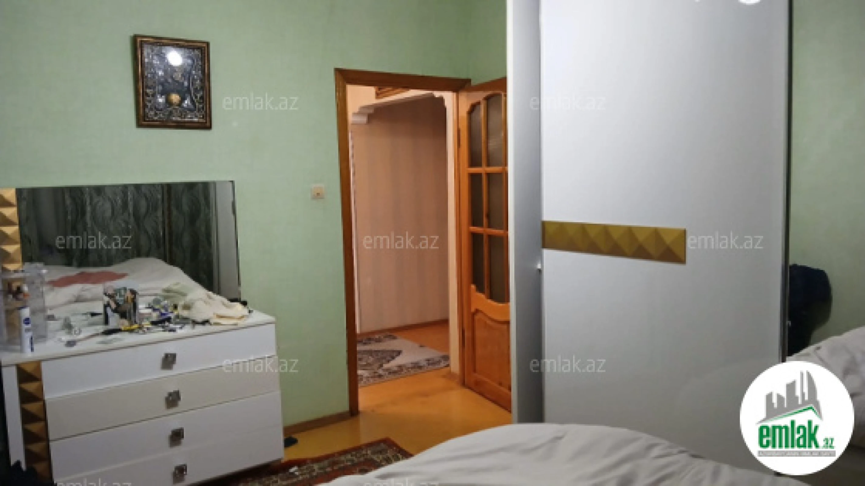 Satılır 3 otaqlı köhnə tikili 85 m²