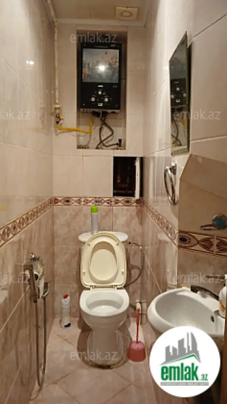 Satılır 3 otaqlı köhnə tikili 85 m²
