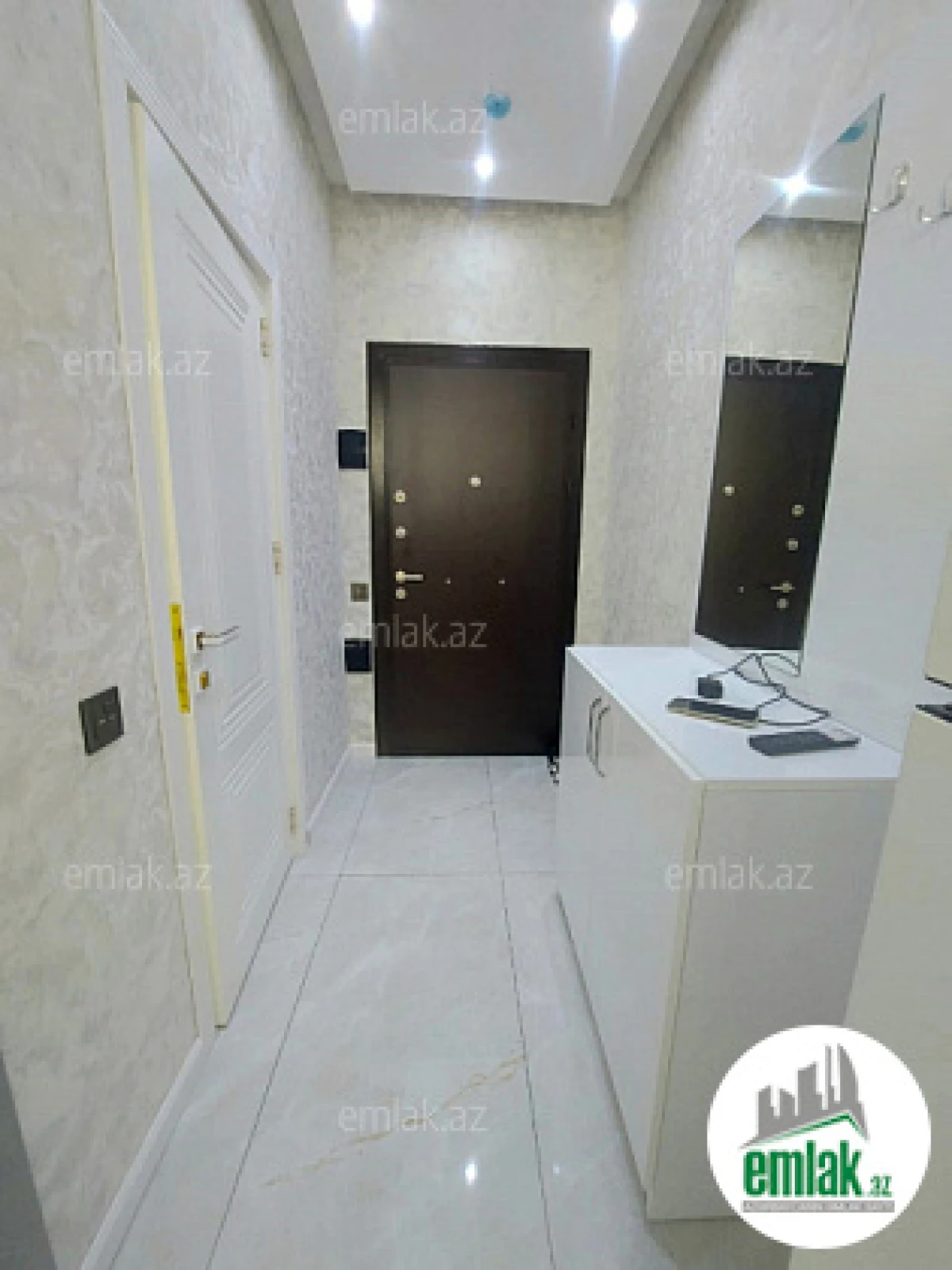 Satılır 1 otaqlı yeni tikili 35 m²
