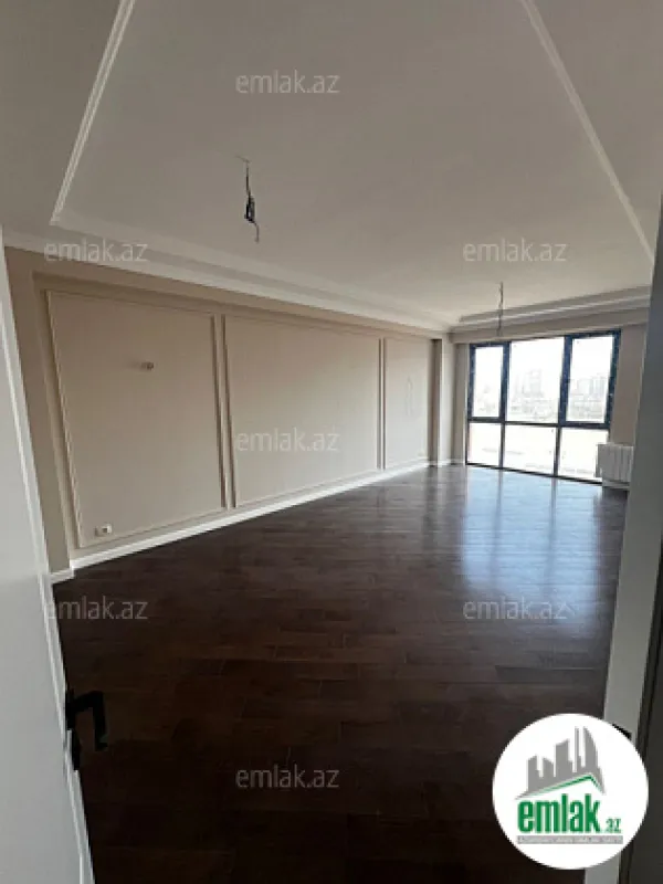 Satılır 4 otaqlı yeni tikili 121 m²