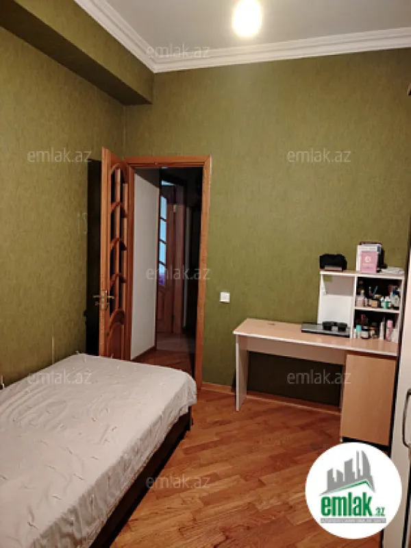 Satılır 4 otaqlı yeni tikili 145 m²