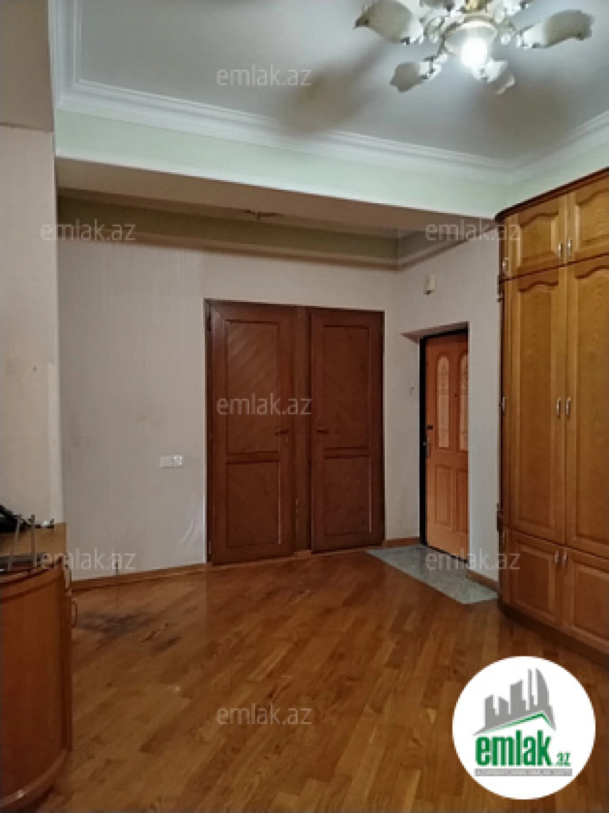 Satılır 4 otaqlı yeni tikili 145 m²