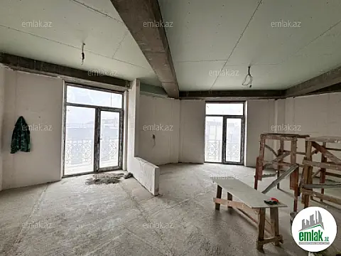 Satılır 3 otaqlı yeni tikili 100 m²