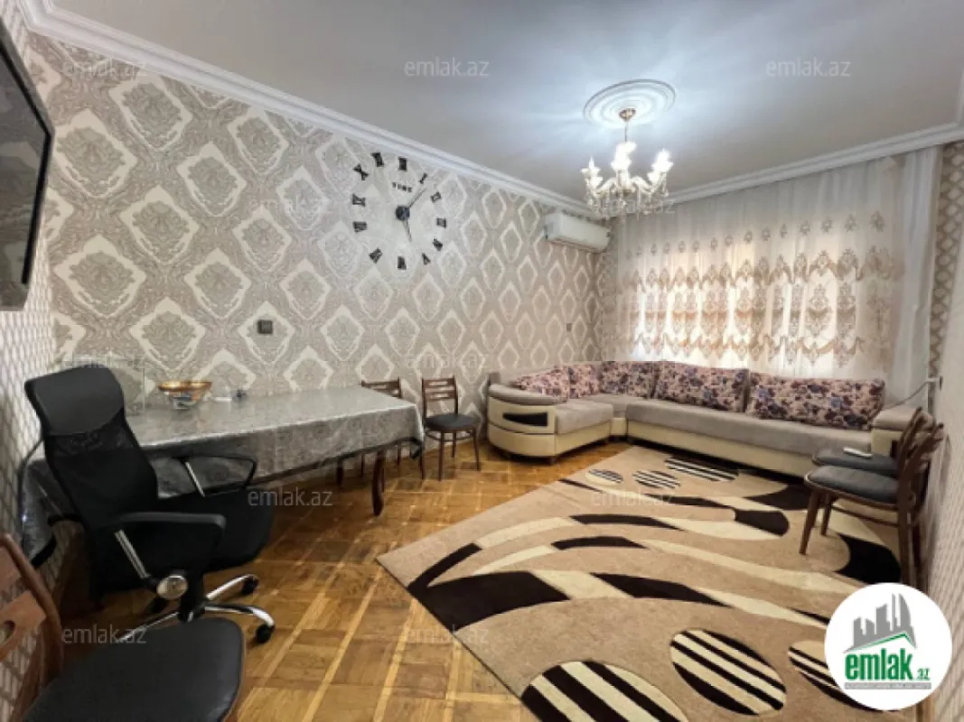 Satılır 3 otaqlı köhnə tikili 85 m²