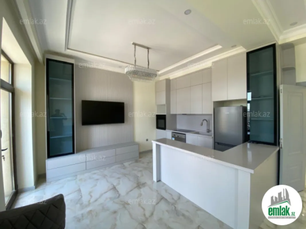 Satılır 4 otaqlı yeni tikili 130 m²