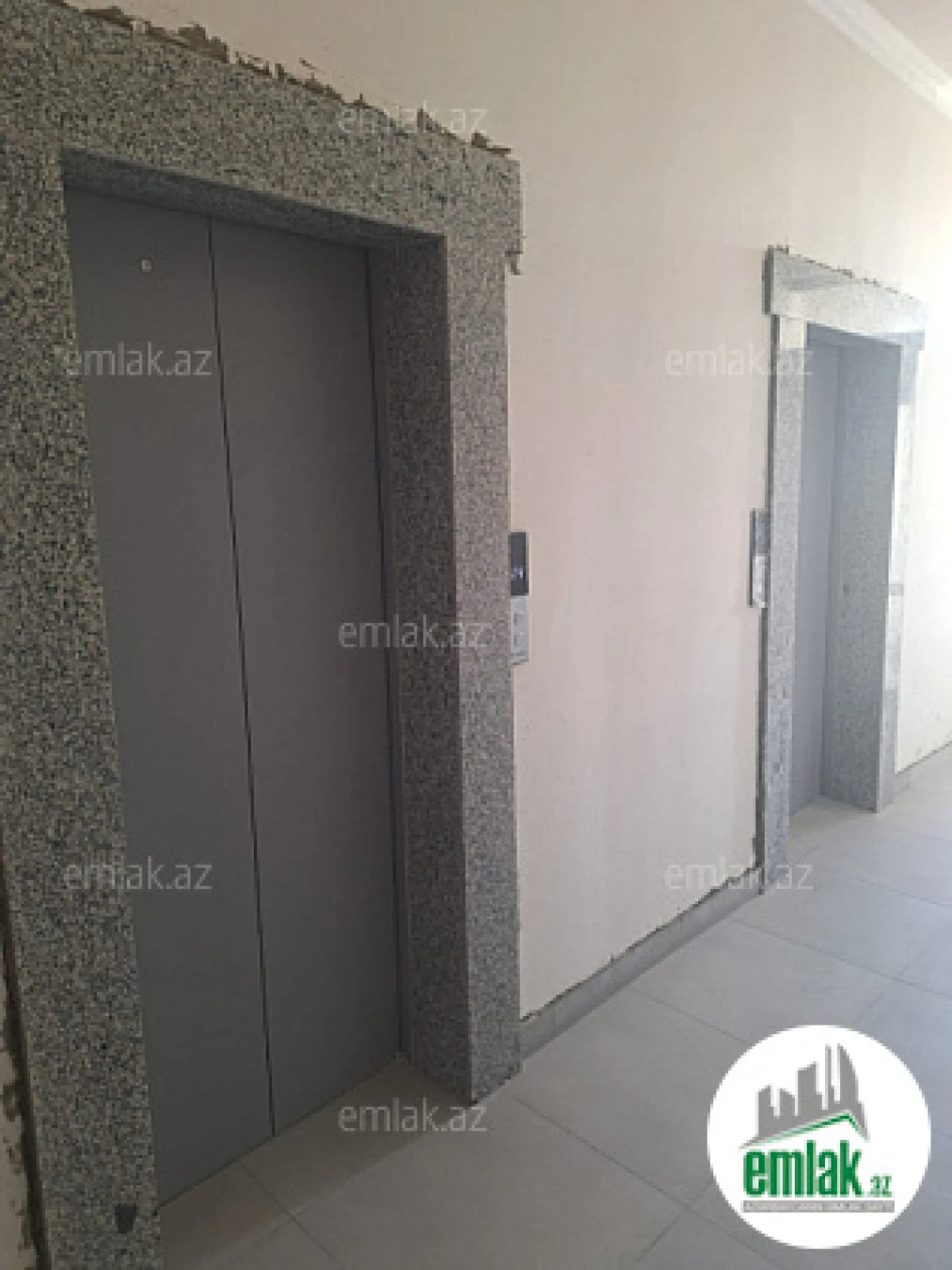 Satılır 3 otaqlı yeni tikili 120 m²