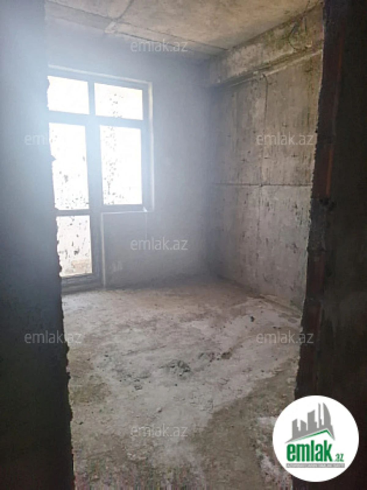 Satılır 3 otaqlı yeni tikili 120 m²