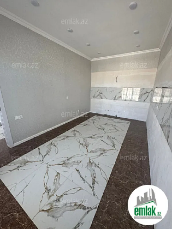 Satılır 4 otaqlı həyət evi 150 m²