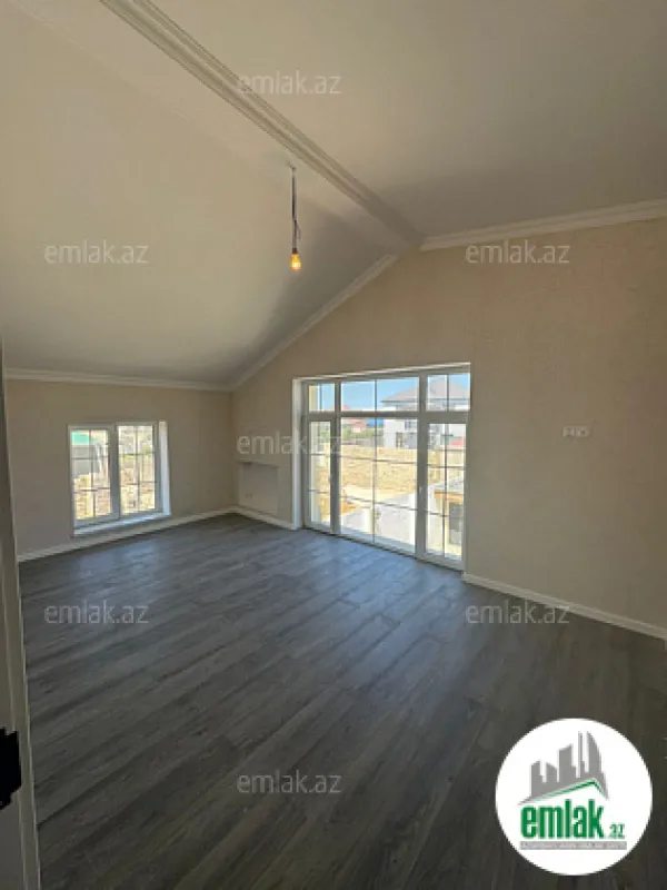 Satılır 4 otaqlı həyət evi 150 m²