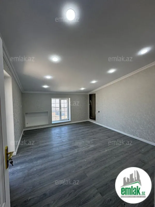 Satılır 4 otaqlı həyət evi 150 m²