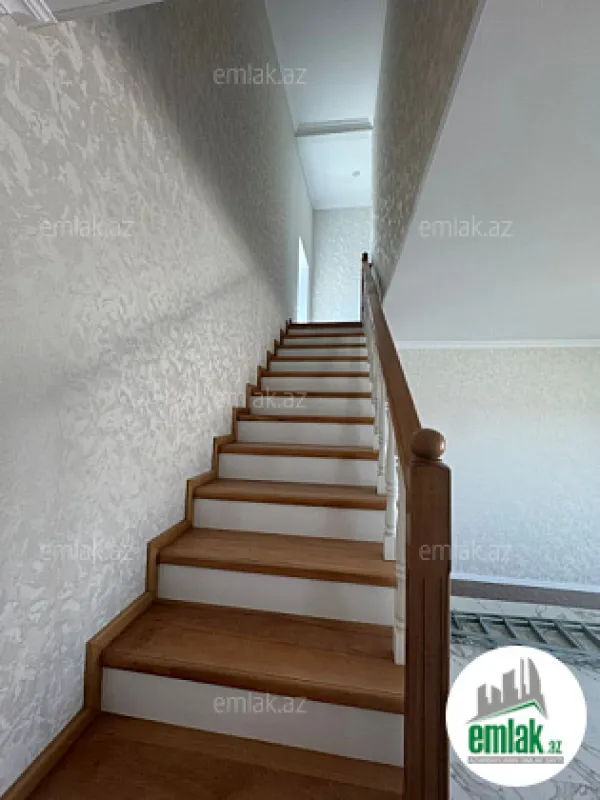 Satılır 4 otaqlı həyət evi 150 m²