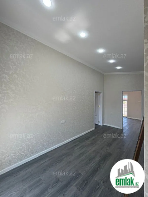 Satılır 4 otaqlı həyət evi 150 m²