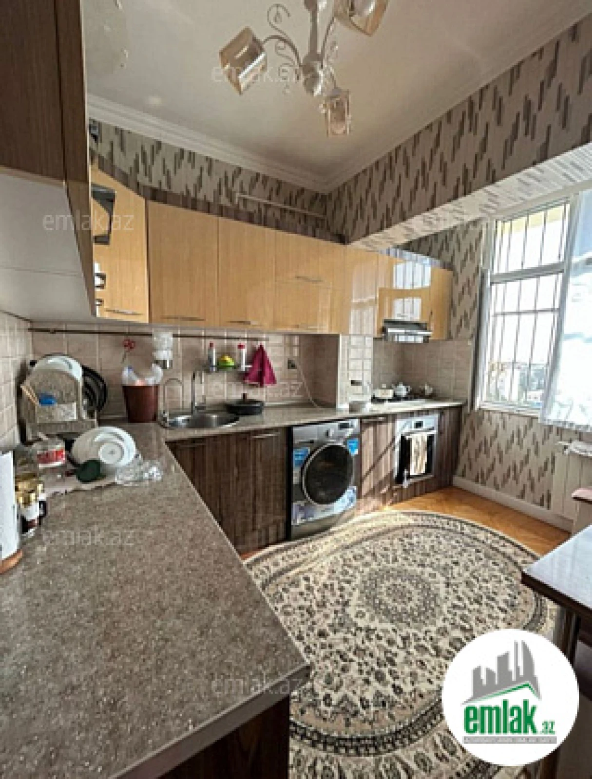 Satılır 5 otaqlı köhnə tikili 115 m²
