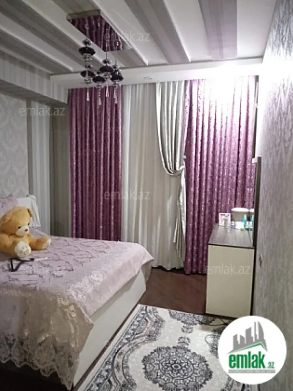 Satılır 3 otaqlı yeni tikili 105 m²