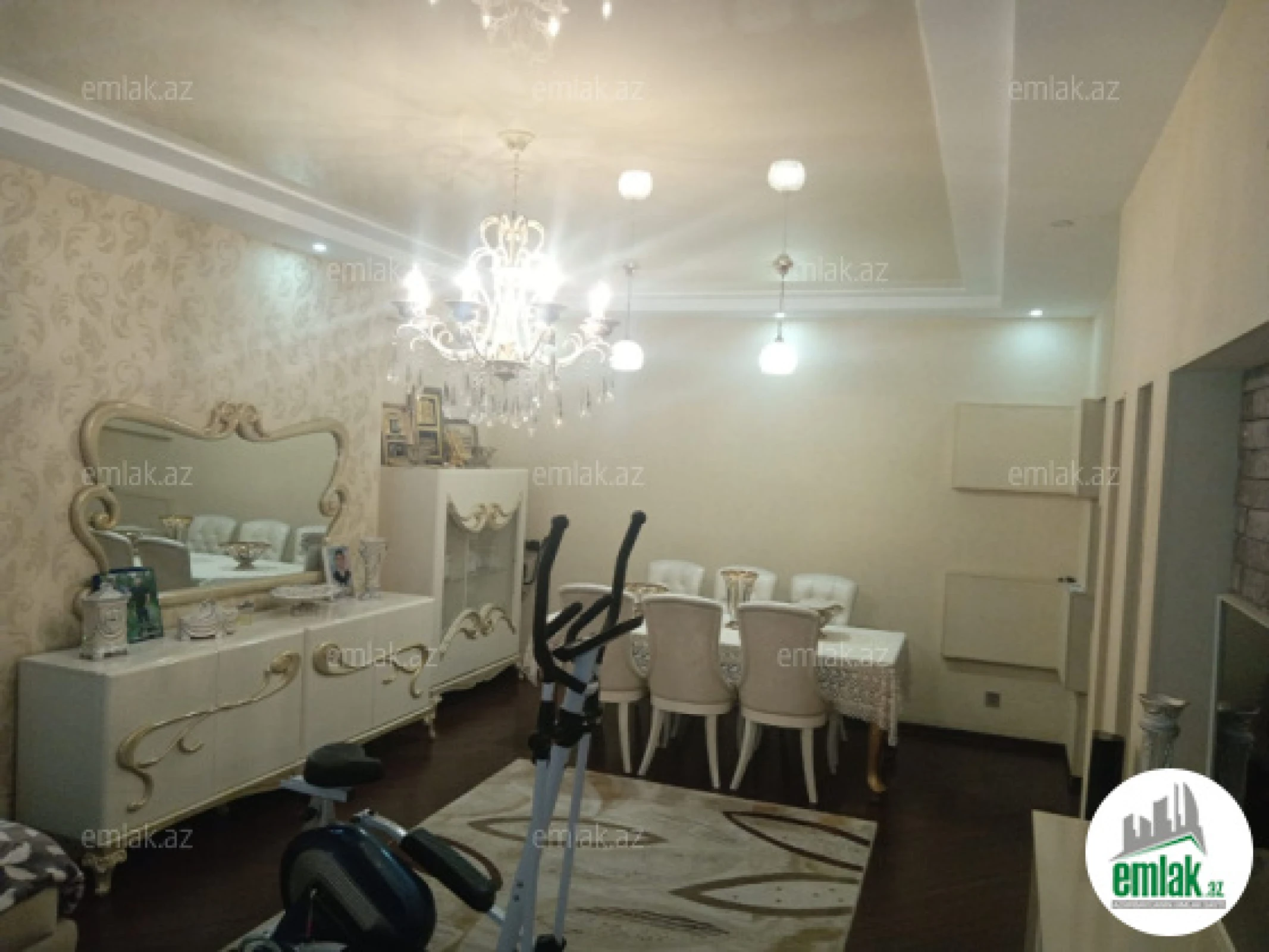 Satılır 3 otaqlı yeni tikili 105 m²