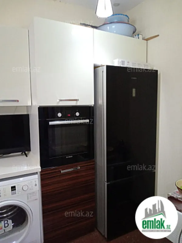Satılır 3 otaqlı yeni tikili 105 m²