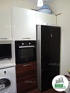 Satılır 3 otaqlı yeni tikili 105 m²