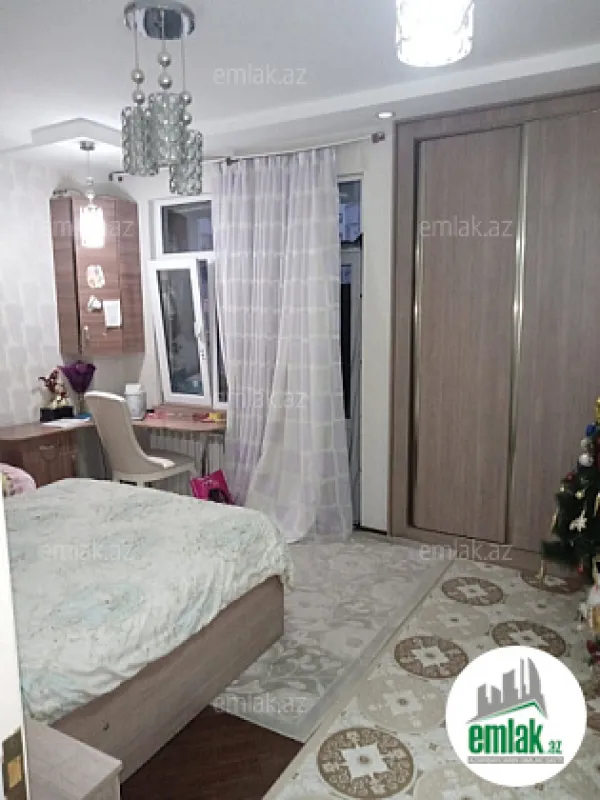 Satılır 3 otaqlı yeni tikili 105 m²