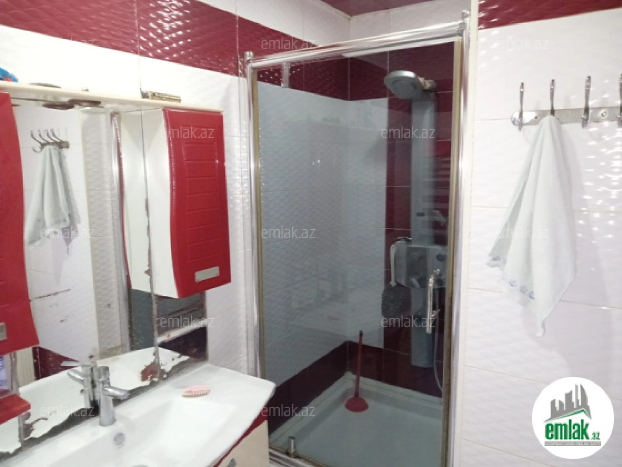 Satılır 3 otaqlı yeni tikili 105 m²