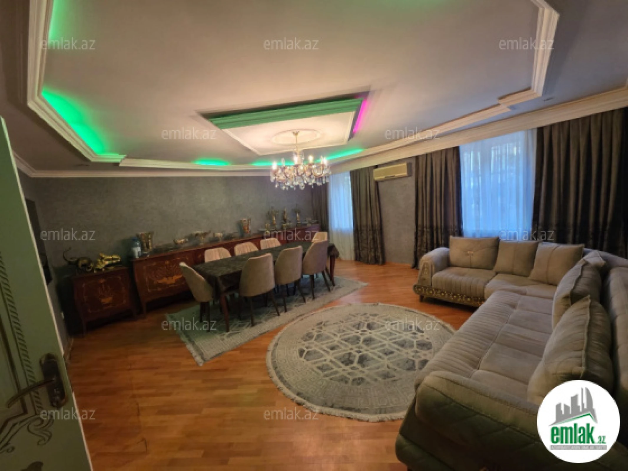 Satılır 4 otaqlı köhnə tikili 90 m²