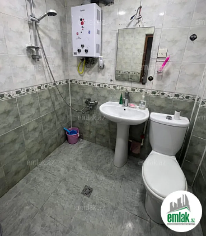 Satılır 3 otaqlı köhnə tikili 86 m²
