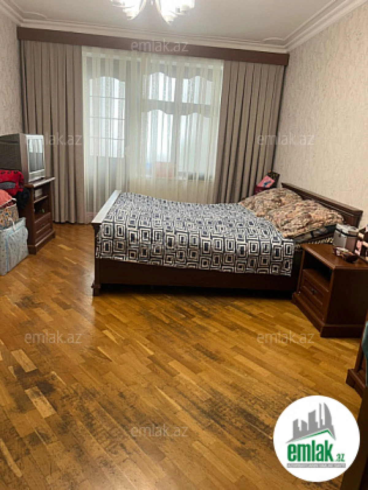 Satılır 3 otaqlı köhnə tikili 86 m²