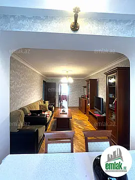 Satılır 3 otaqlı köhnə tikili 86 m²