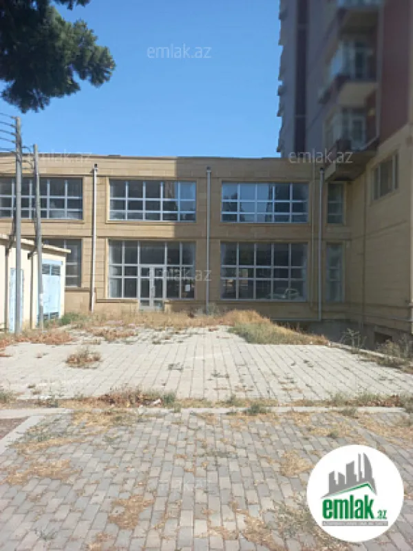 Satılır 1 otaqlı obyekt 2000 m²