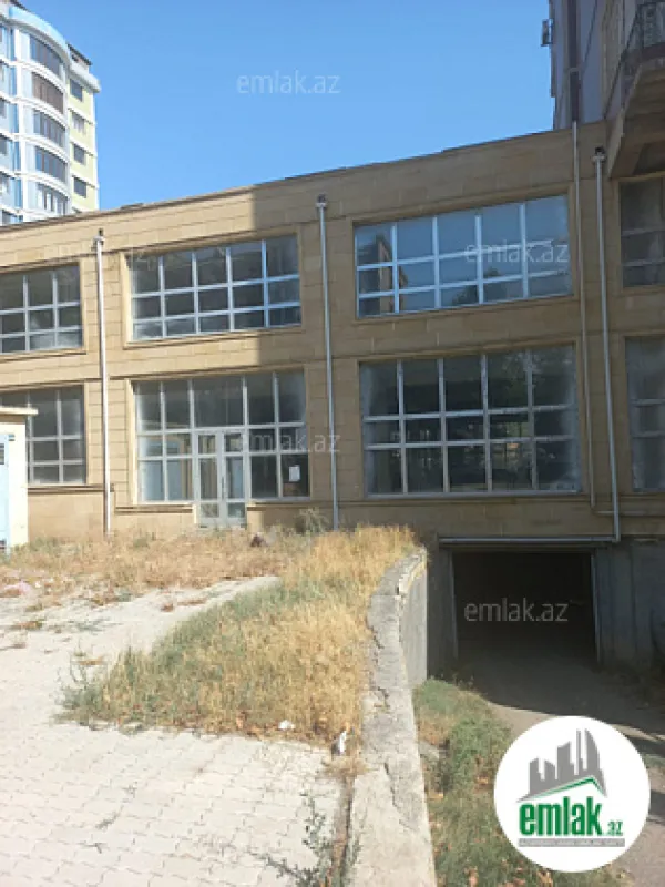 Satılır 1 otaqlı obyekt 2000 m²
