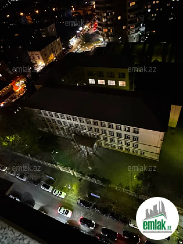 Satılır 3 otaqlı yeni tikili 125 m²