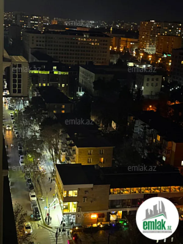 Satılır 3 otaqlı yeni tikili 125 m²