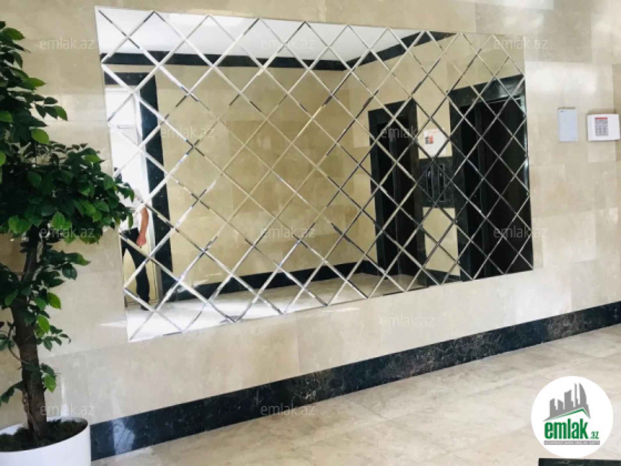 Satılır 5 otaqlı yeni tikili 182 m²