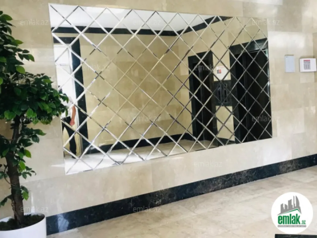 Satılır 5 otaqlı yeni tikili 182 m²