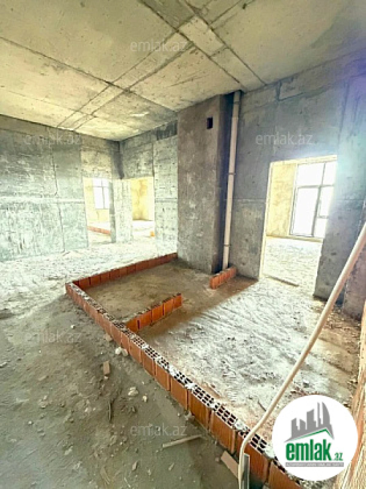 Satılır 5 otaqlı yeni tikili 182 m²