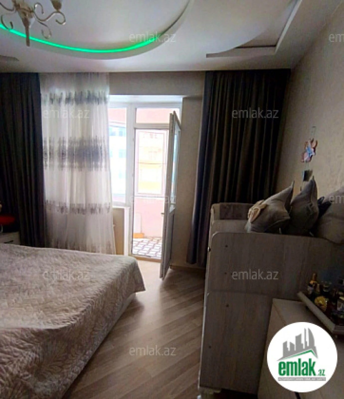 Satılır 2 otaqlı yeni tikili 90 m²