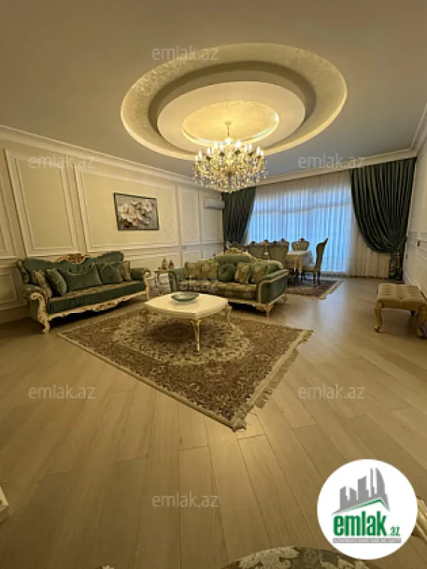 Satılır 6 otaqlı həyət evi 750 m²