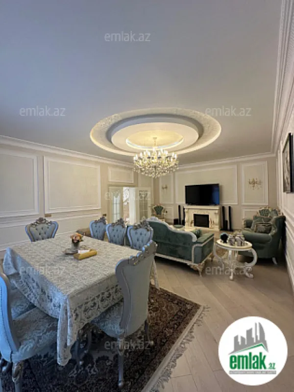 Satılır 6 otaqlı həyət evi 750 m²