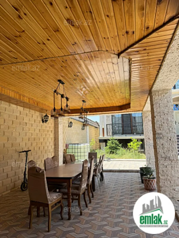 Satılır 6 otaqlı həyət evi 750 m²