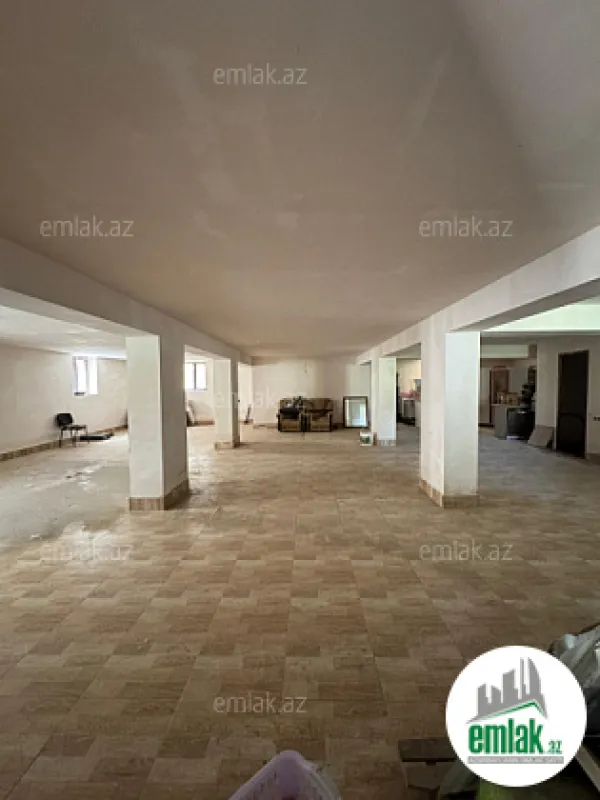 Satılır 6 otaqlı həyət evi 750 m²