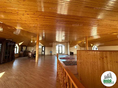 Satılır 6 otaqlı həyət evi 750 m²