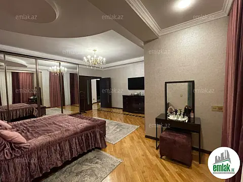 Satılır 4 otaqlı yeni tikili 230 m²