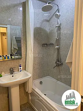 Satılır 1 otaqlı yeni tikili 45 m²