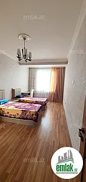 Satılır 3 otaqlı yeni tikili 100 m²