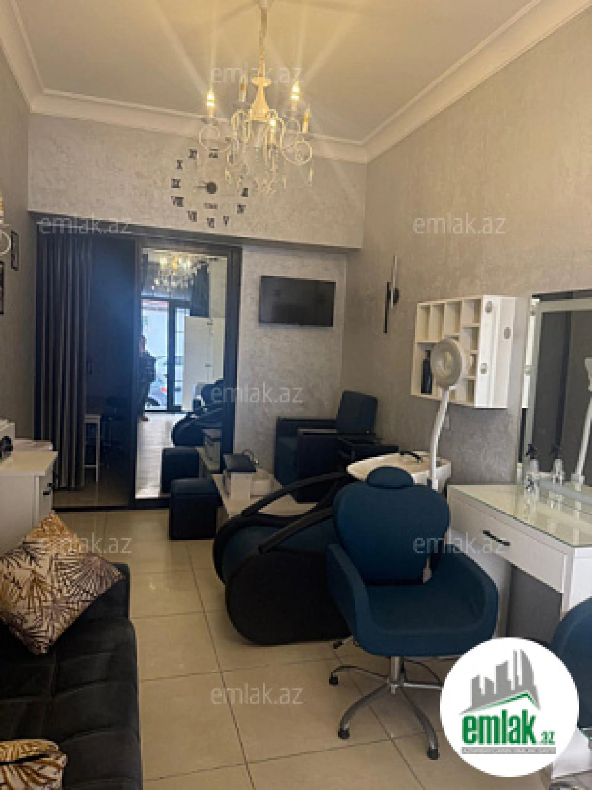 Satılır 1 otaqlı obyekt 27.6 m²